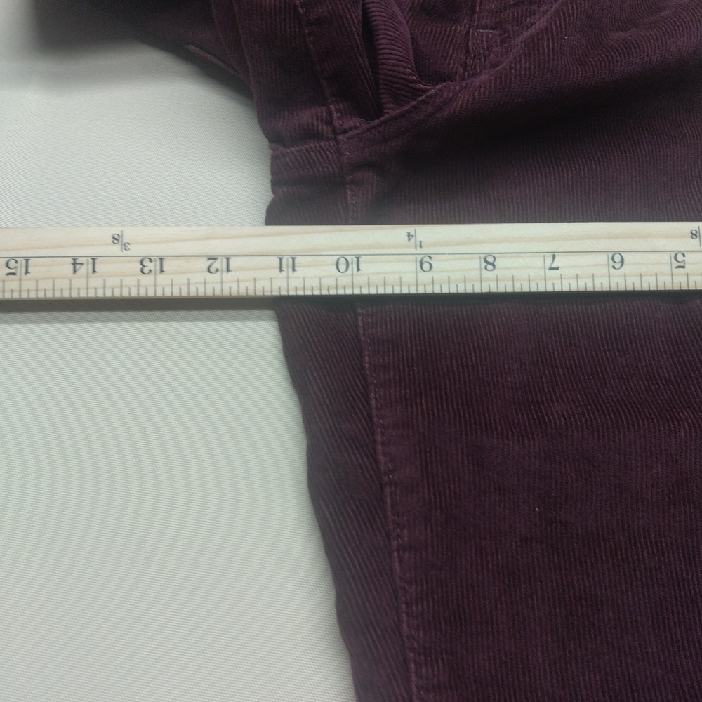 LEVI'S Women's High Waisted Corduroy Mom Jeans Burgundy 27x29 Marron Burgundy-NW - Picture 9 of 12